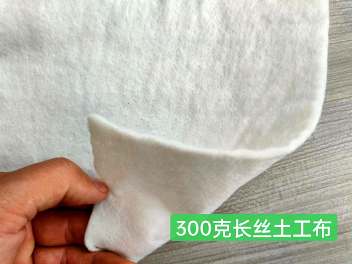 聚酯無紡布具有哪些特點(diǎn)？